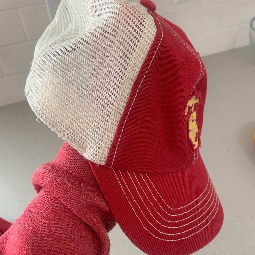 USC hat - Picture 3 of 4
